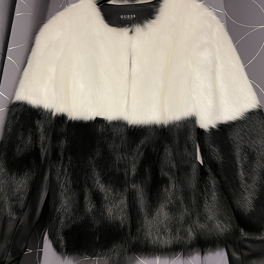 WOMENS FAUX FUR CROP JACKET SIZE X-LARGE BY GUESS LUSTROUS FUR